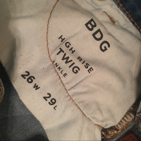 UO BDG twig high rise button up jeans - Picture 4 of 4